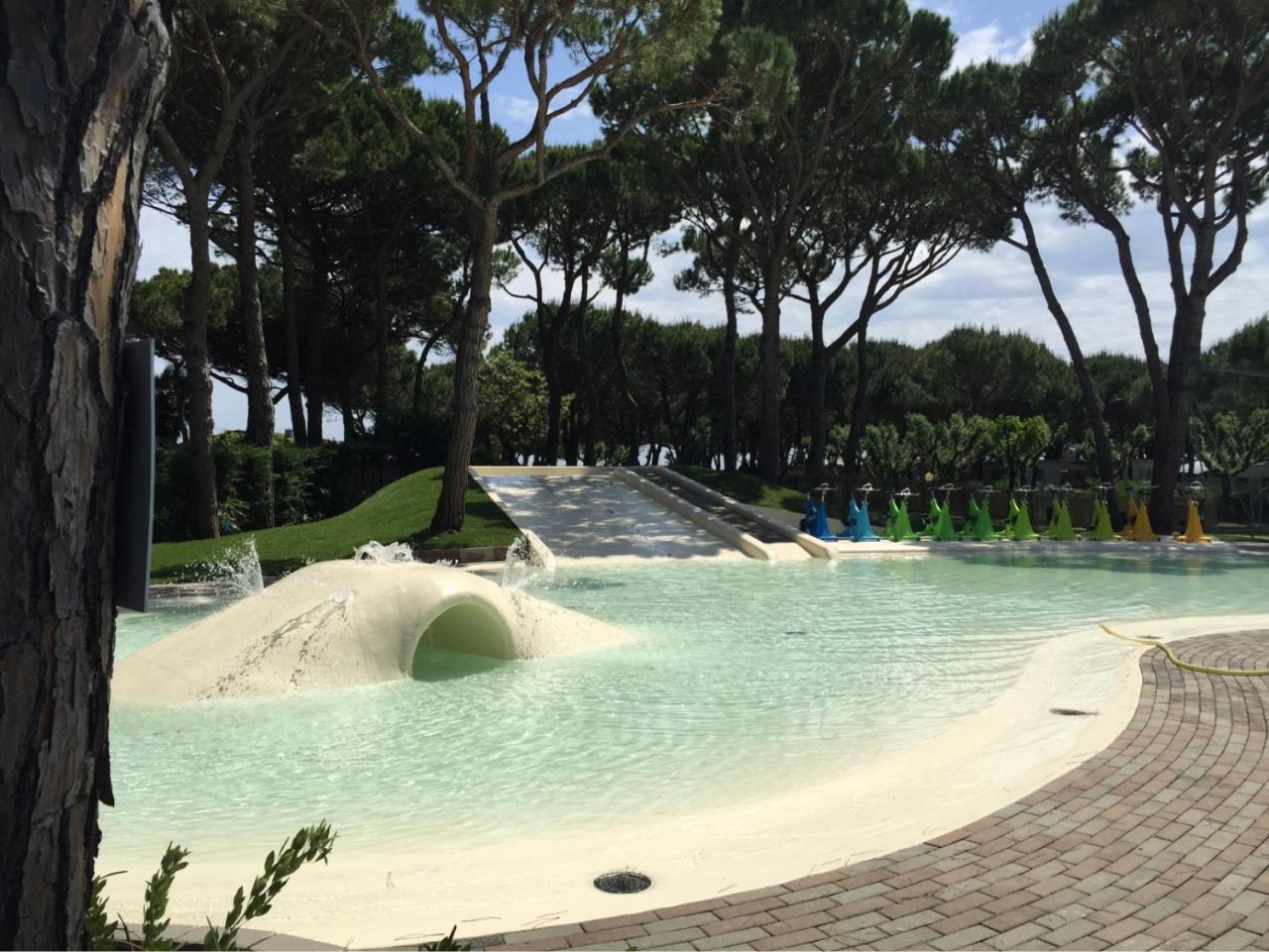 Albatross Mobile Homes On Camping Waikiki Lido di Jesolo Dış mekan fotoğraf