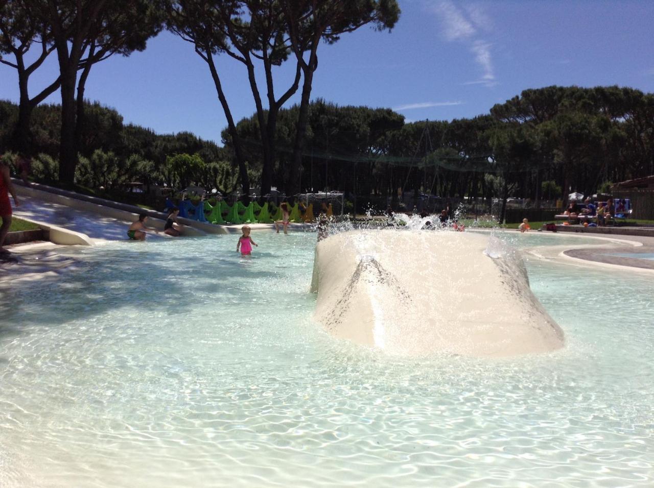 Albatross Mobile Homes On Camping Waikiki Lido di Jesolo Dış mekan fotoğraf